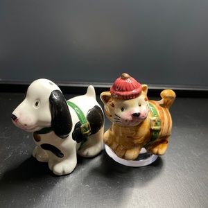 Cat With A Hat & Dog Salt Pepper Shakers Ceramic OCI Vintage Green Belts